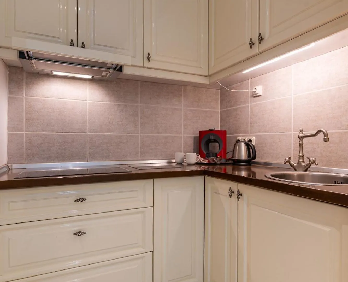 Basilica And Castle View Luxury Suite, Free Parking Reservation Needed Budapest Apartment